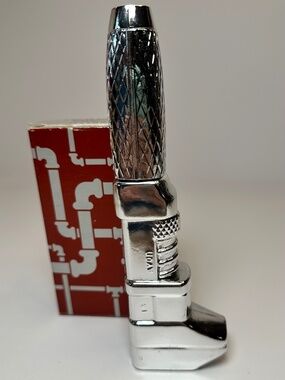 Vintage Avon Firm Grip Everest After Shave Bottle w/ Box Tool Shaped Collectible